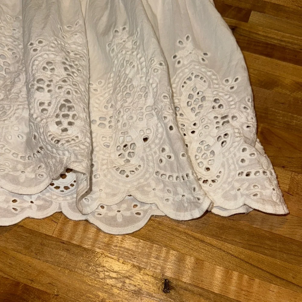 Tart White Mia Eyelet Dress Medium - Picture 7 of 12